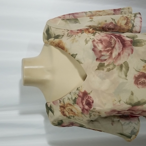 VINTAGE J.B.S. WOMENS FLORAL DRESS IN SIZE 6- TIERED DESIGN - Picture 2 of 10